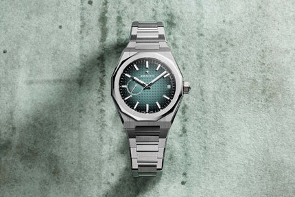 Novi Zenith Defy Skyline Paris-edition