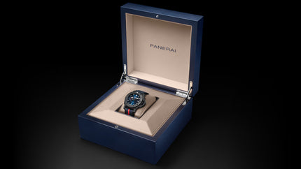 Predstavljamo Panerai Submersible Luna Rossa