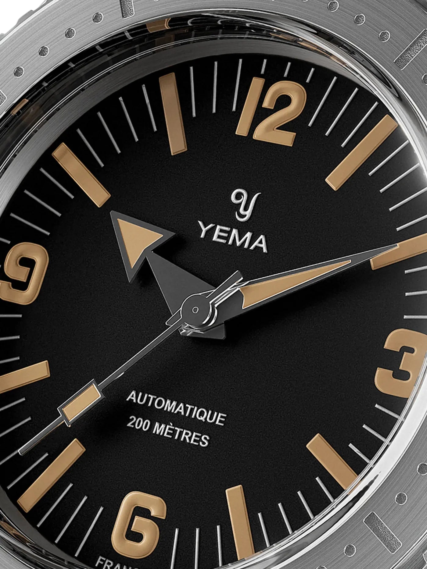 YEMA Diver Black