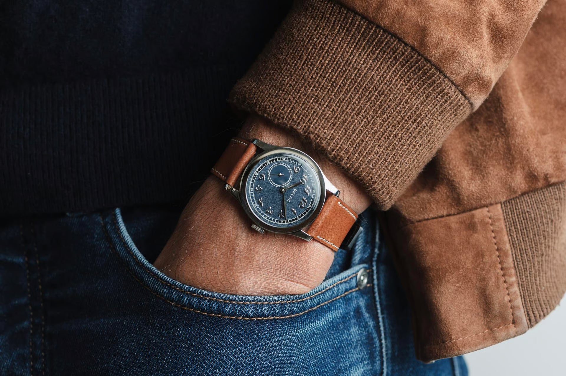 BALTIC MR Classic Blue Stitched Lion