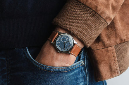 BALTIC MR Classic Blue Stitched Lion